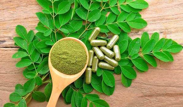 100% Organic Moringa Oleifera superfood - 120 Capsules. Vegan